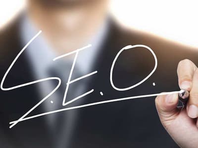 長期效益分析：Google關鍵詞優化對企業競爭力的提升